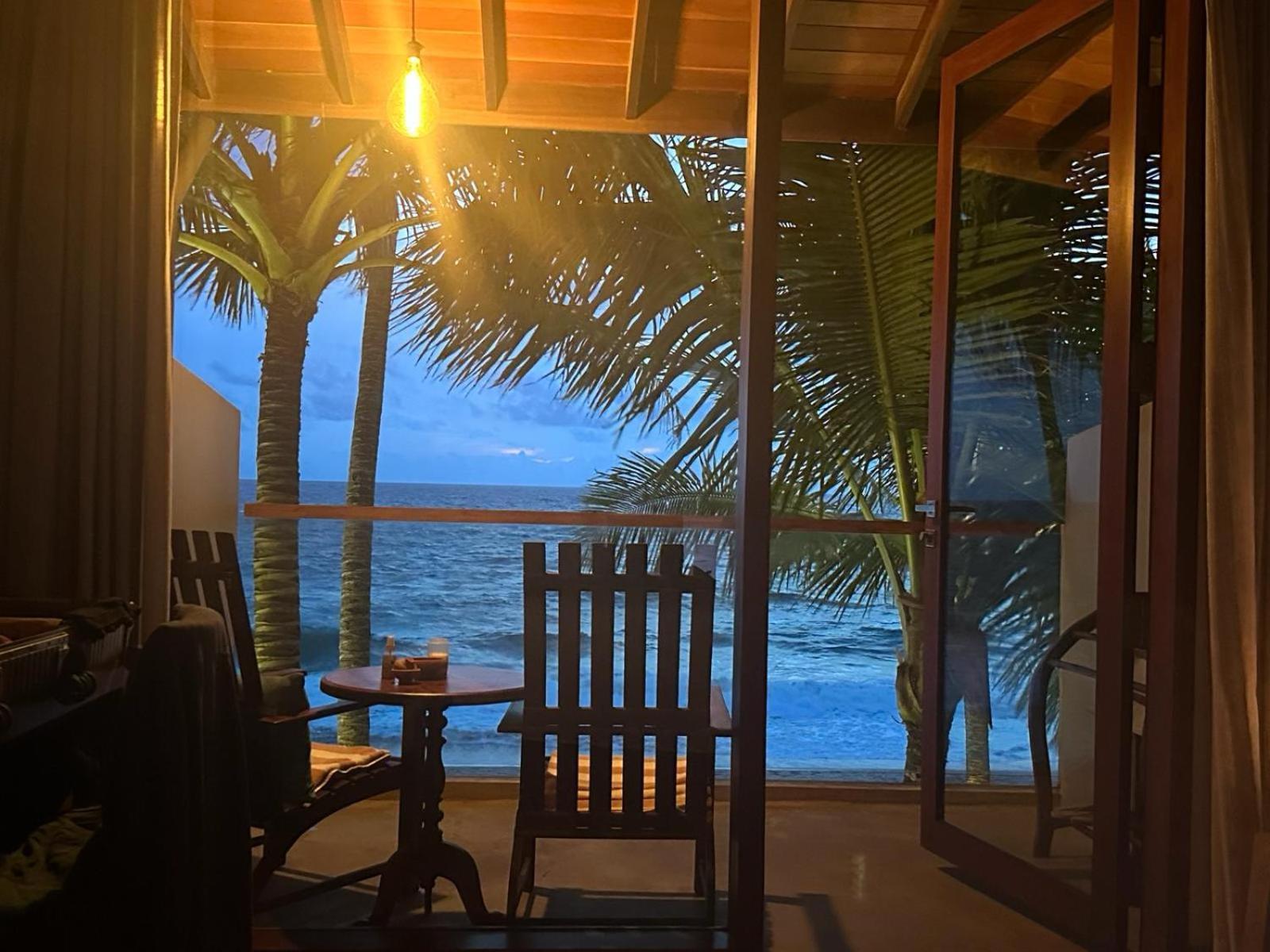 Bk Beach Boutique Hotel - Хикадува Екстериор снимка