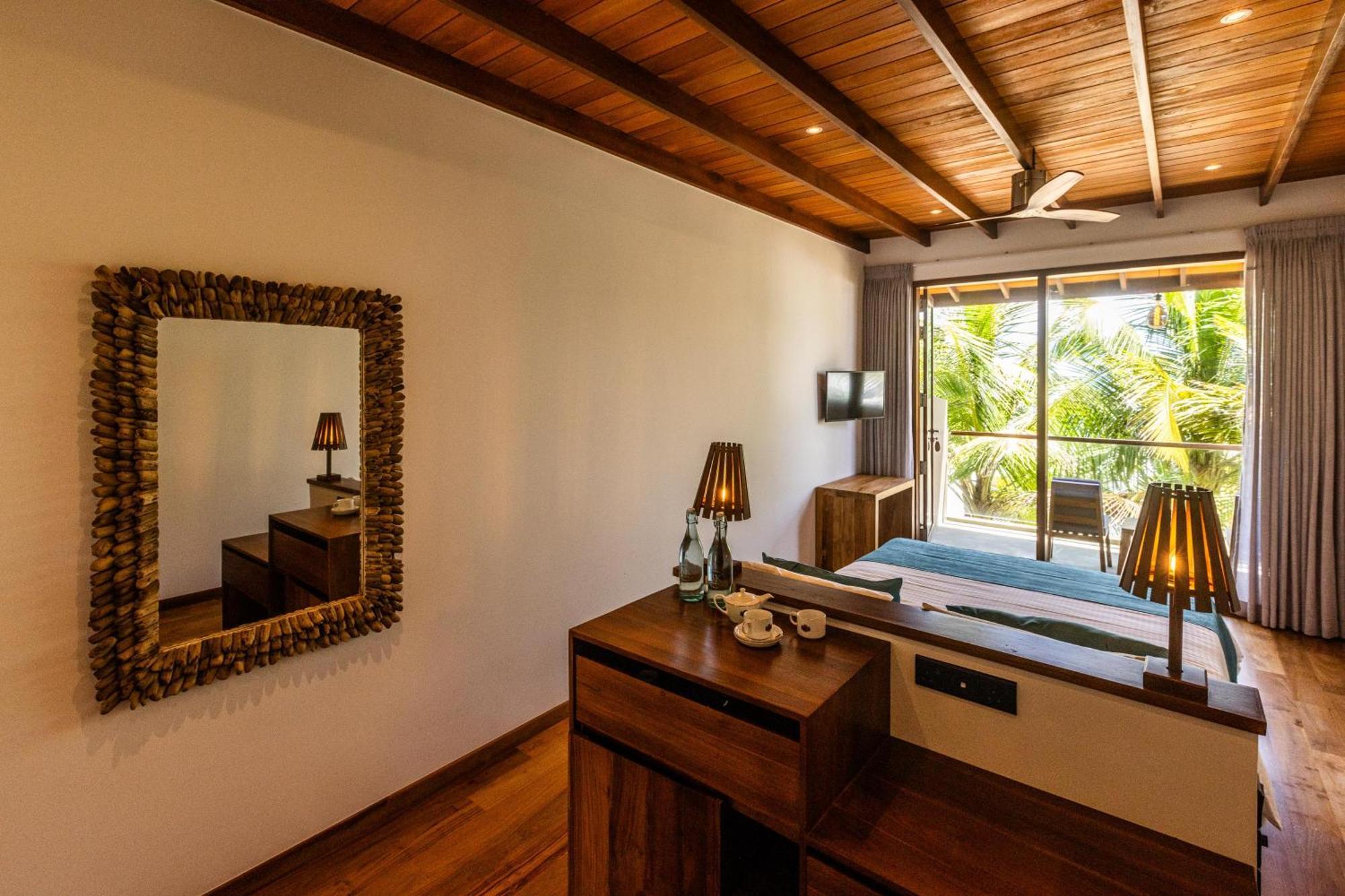 Bk Beach Boutique Hotel - Хикадува Екстериор снимка